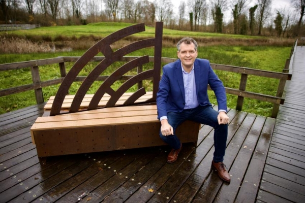 Hans Heesen, kunstbankjes Vlonderpad